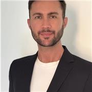 Insegnante madrelingua inglese, con 5 anni di esperienza, offre lezioni private di inglese per adulti a Bologna.